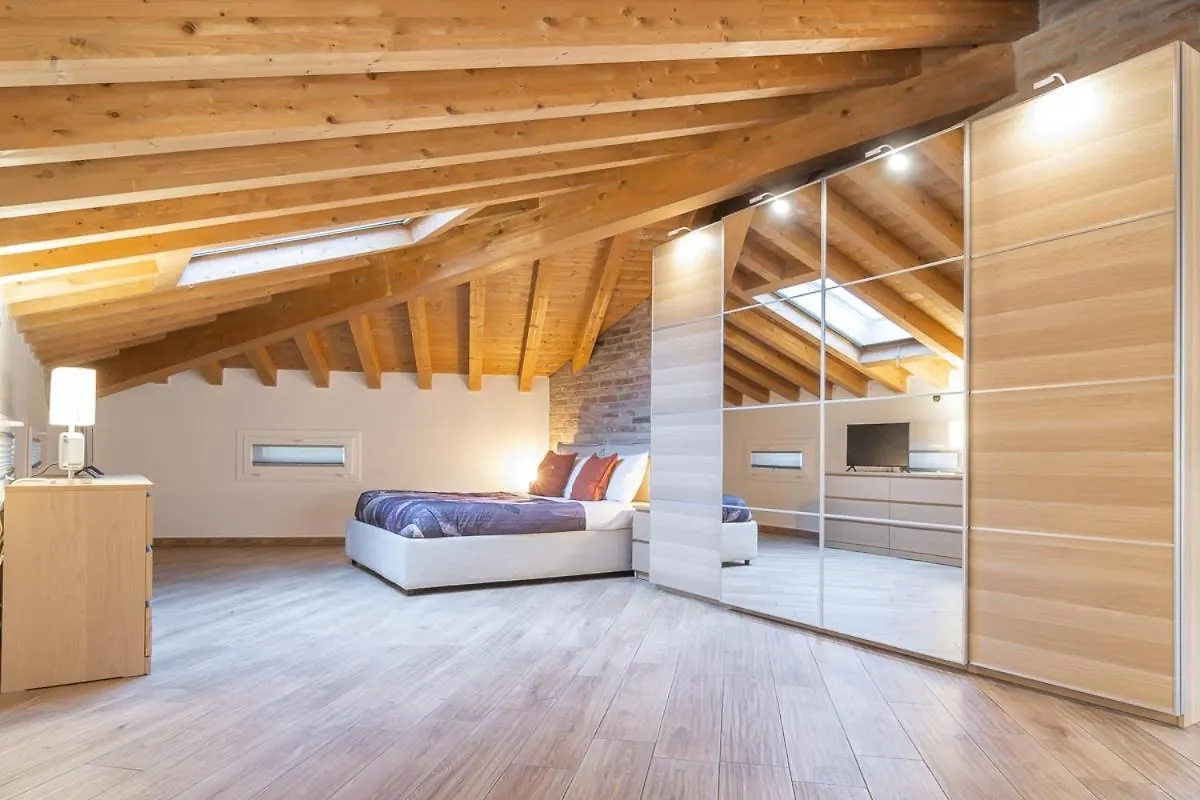Apartment Mansarda Open Space Cento  Italy